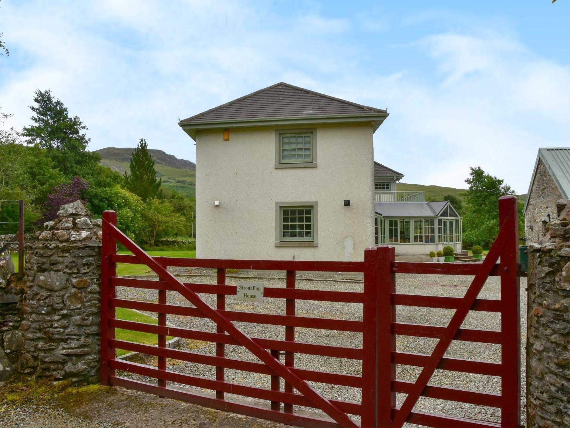 Stronafian House Villa Feorlean Bagian luar foto